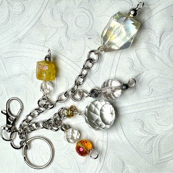 Glass Beaded Tassel Handbag Purse Accessory Dangle Charm Key Chain Handmade - Picture 9 of 16